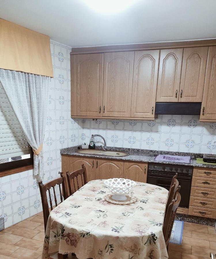 Pepe Couso Apartamento Apartment Arzua Ngoại thất bức ảnh